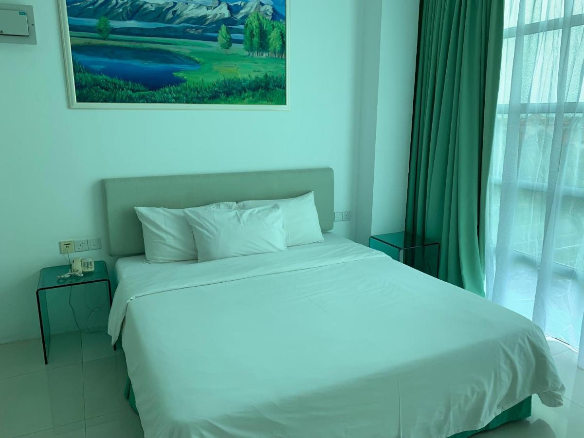 Aparthotel Mciti 3*