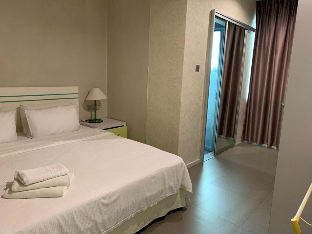 Aparthotel Mciti 3*