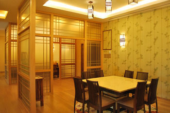 Aparthotel Mciti 3*