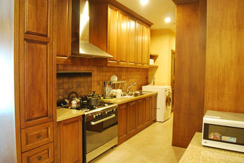 Mciti Aparthotel 3*