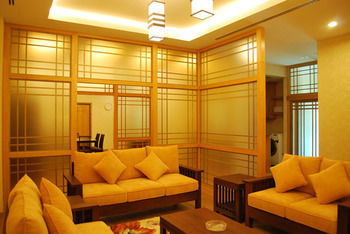 Mciti Aparthotel 3*